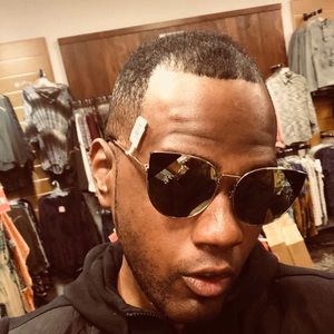 Meet your Posher, Ian